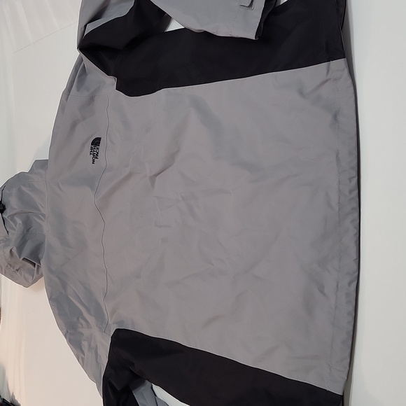 The North Face Men's Dryvent Jacket Size Xl - Picture 8 of 16